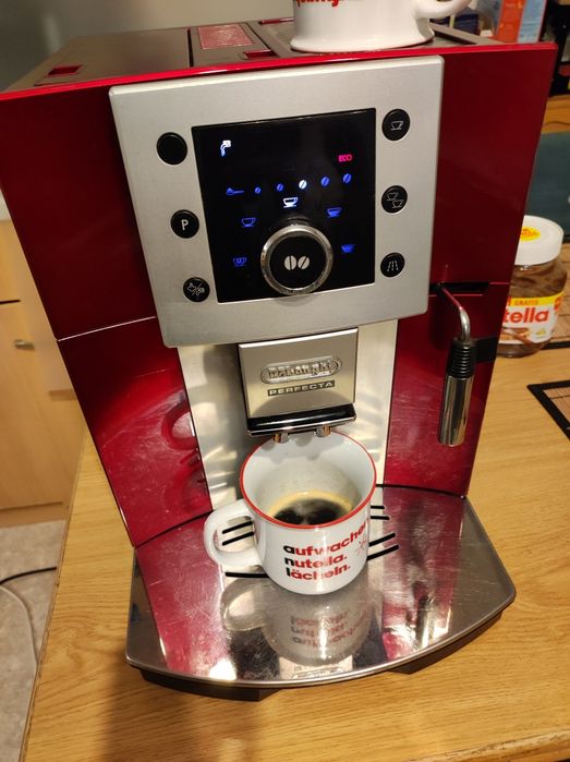 Ekspres ciśnieniowy DeLonghi Perfecta ESAM 5400