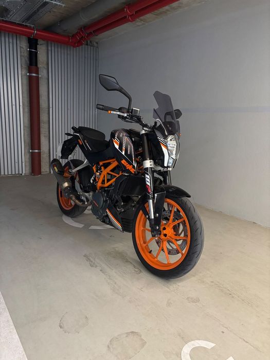 KTM 390