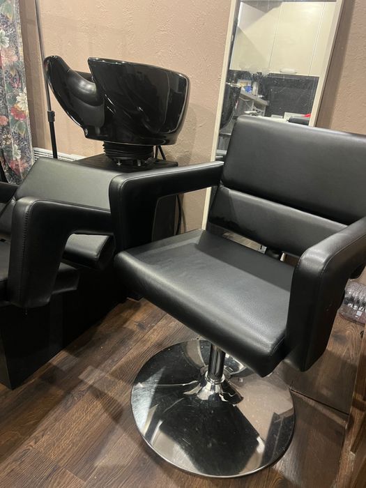 Перукарське крісло , кресло  пневматика
