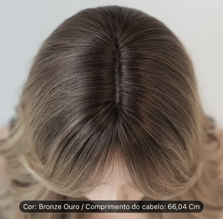 Peruca comprida loira