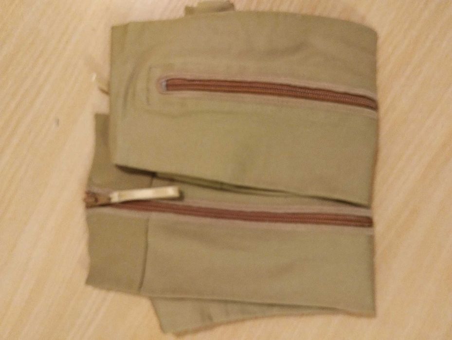 Podkolanówki uciskające na suwaku