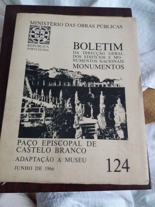 Boletim da Dir. Geral dos Edif.  e Monum. Nacionais
