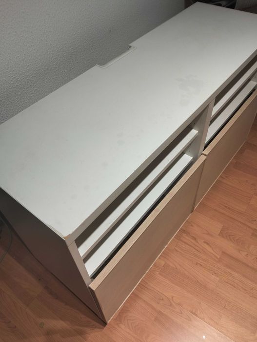 Móvel TV IKEA Muito bom estado - zona Gaia