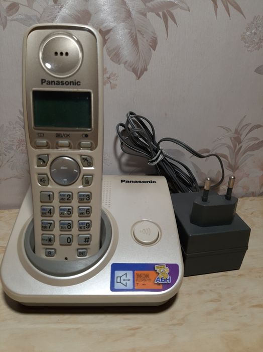 Телефон Panasonic