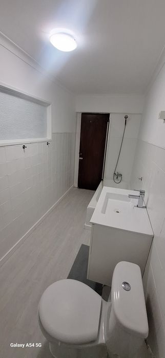 Quartos arrendar Famões