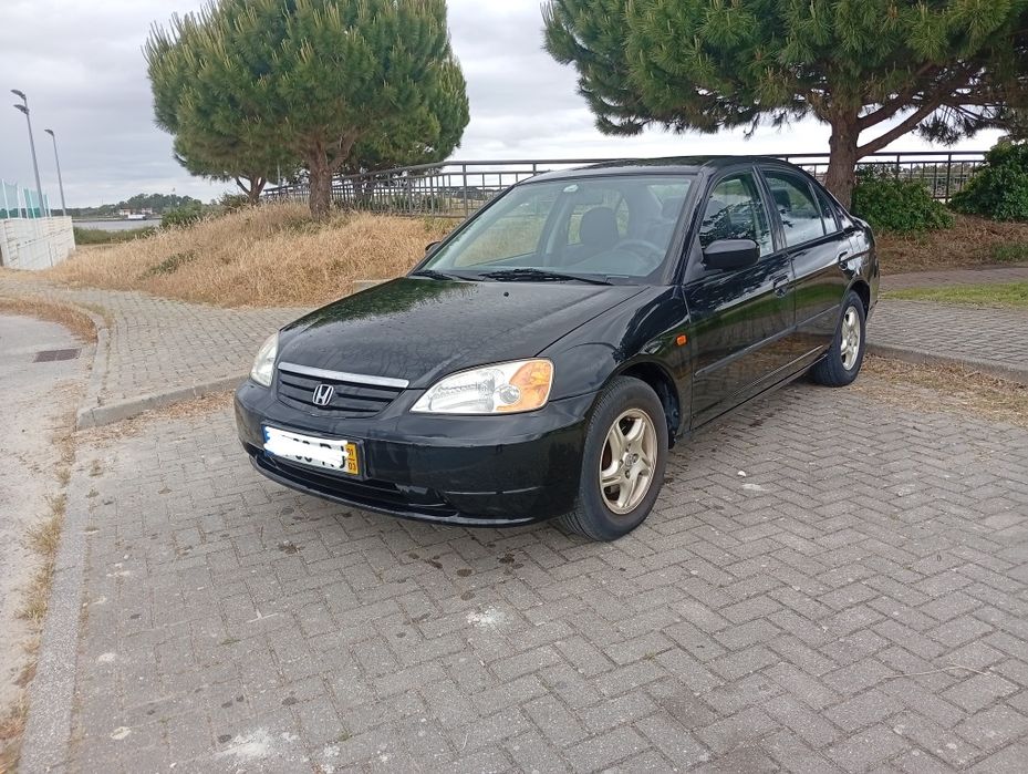 Honda.  Civic 1.4 gasolina