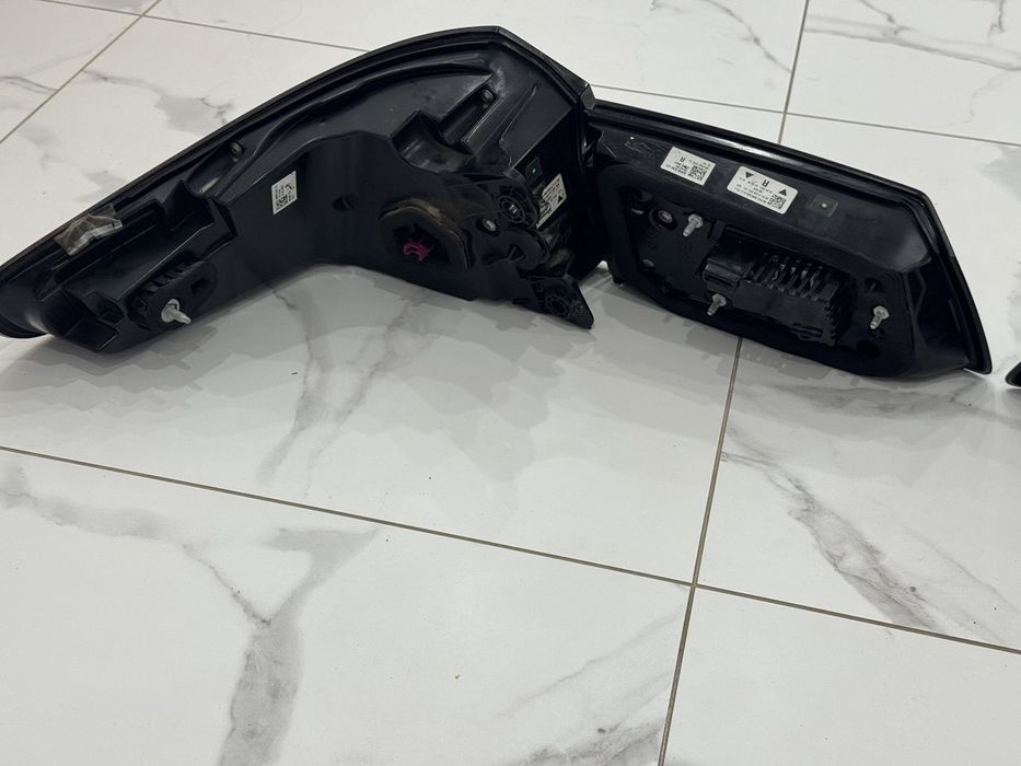 Стопи оригінал BMW G30 5 series lci фонарі Європа