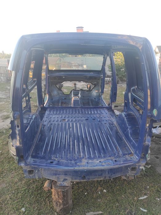 Продам кузов Кадди 3