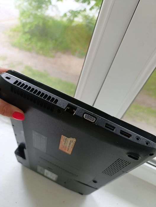 Ноутбук Toshiba на запчасти