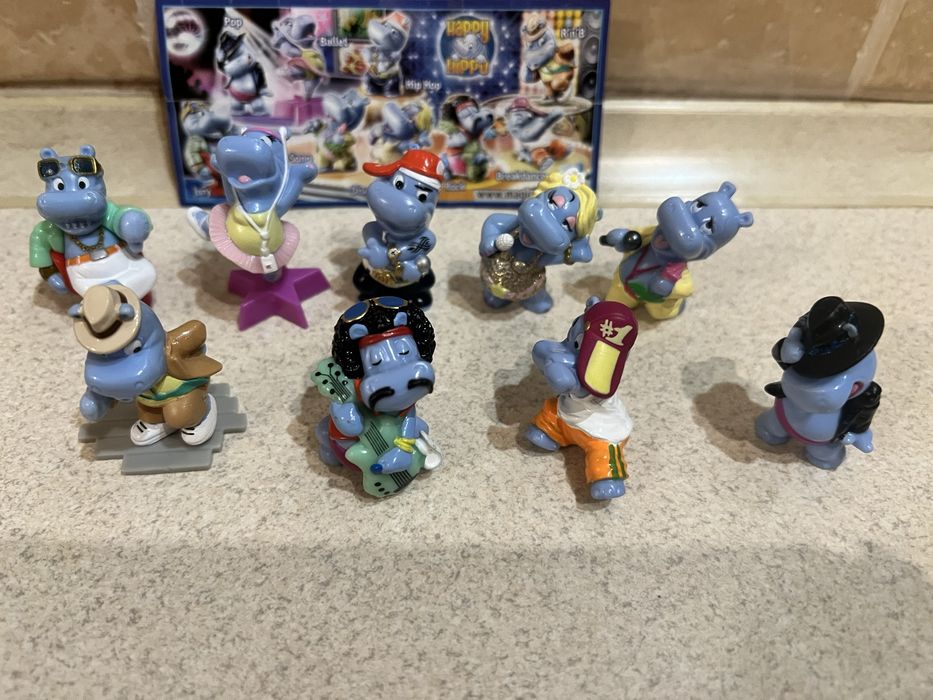 Бегемоты  , бегемотики , слоны киндер продам