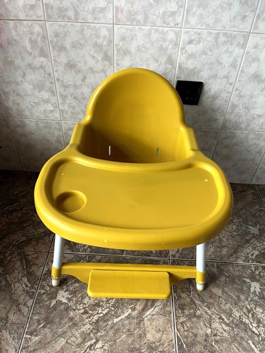 Cadeira de Refeição Amarela Amaro LORELLI