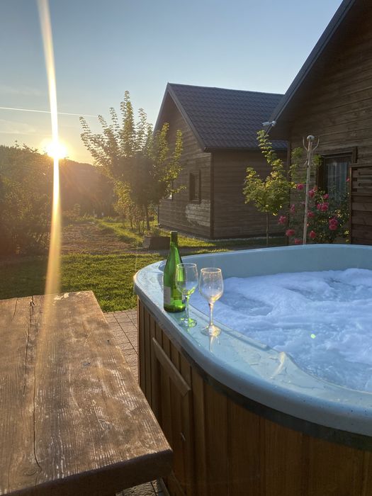 Domki Jacuzzi Solina Polanczyk Bieszczady noclegi