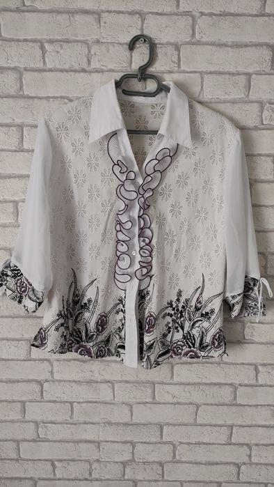 Letnia koszula biało fioletowa na 3/4