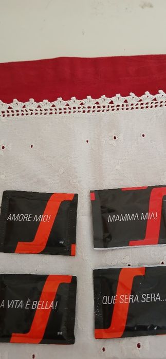 Pacotes de Açúcar Segafredo