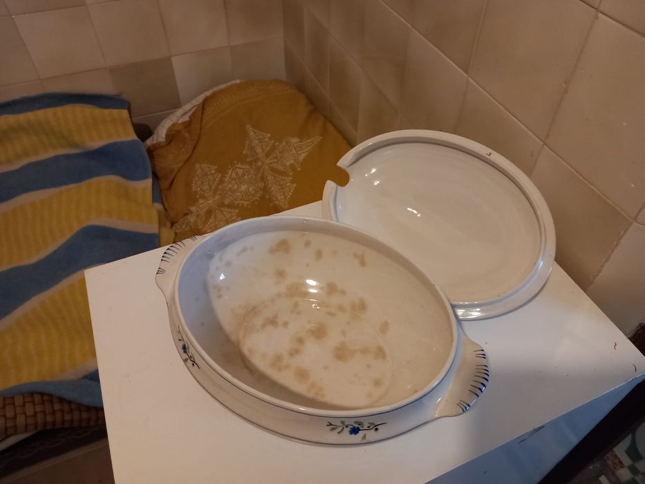 Loiça de Sacavem. Sopeira