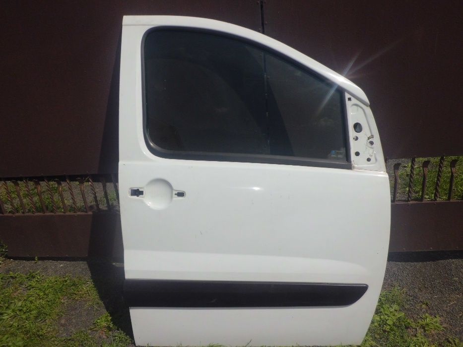 Двері   Фіат скудо Fiat Scudo Пежо експерт Сітроен з 2007