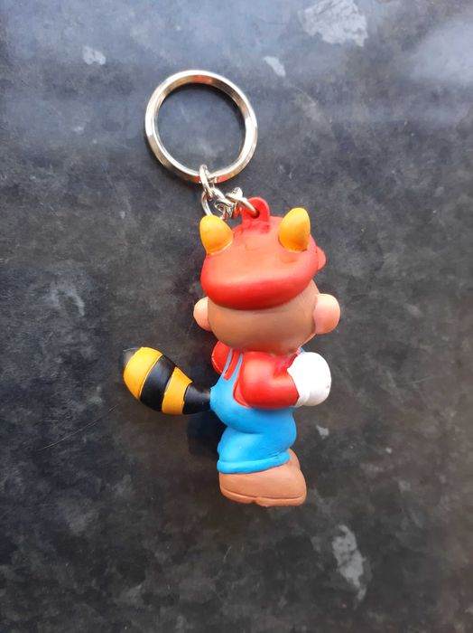 Porta chaves Racoon Mario