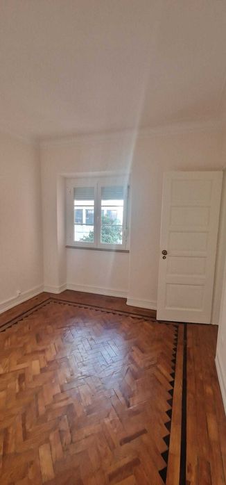 T2 na Paiva Couceiro