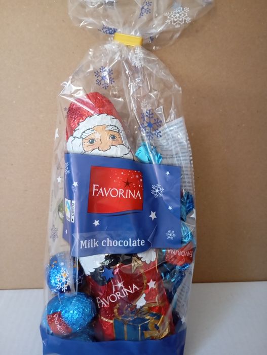 Новорічні подарунки Favorina