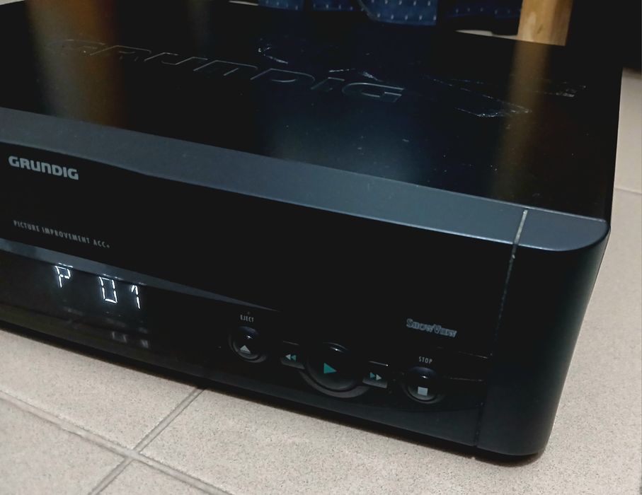 Leitor vídeo vhs Grundig