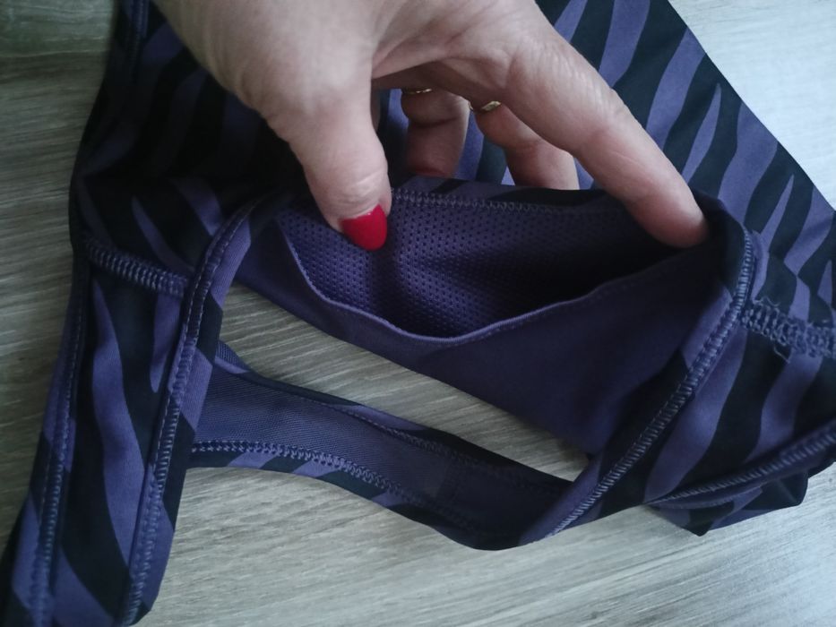 Top sportowy Nike r.s