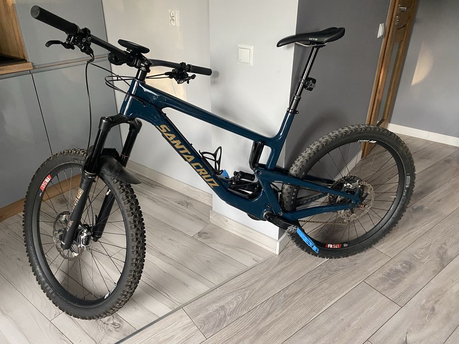 Samta Cruz Nomad C  Carbon