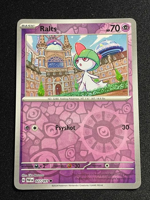 Carta Pokémon Ralts 27/91 Paldean Fates