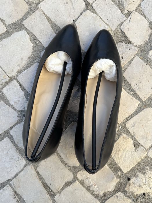 Sapatos salto alto pretos