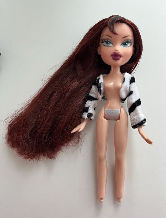 bratz princess roxxi