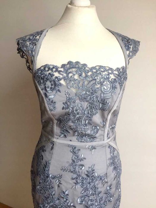 SPRZEDAM LIPSY sukienka koronkowa ołówkowa niebieska 36 S