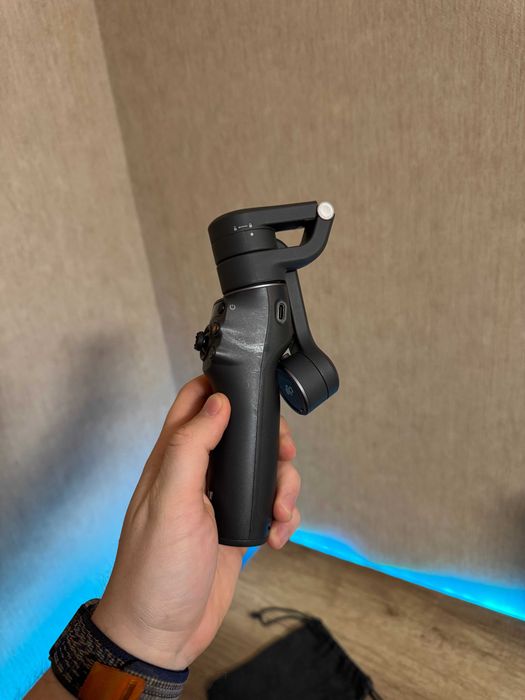 DJI Osmo Mobile 6