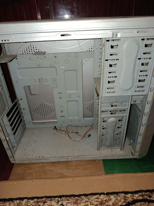Корпус компьютерный