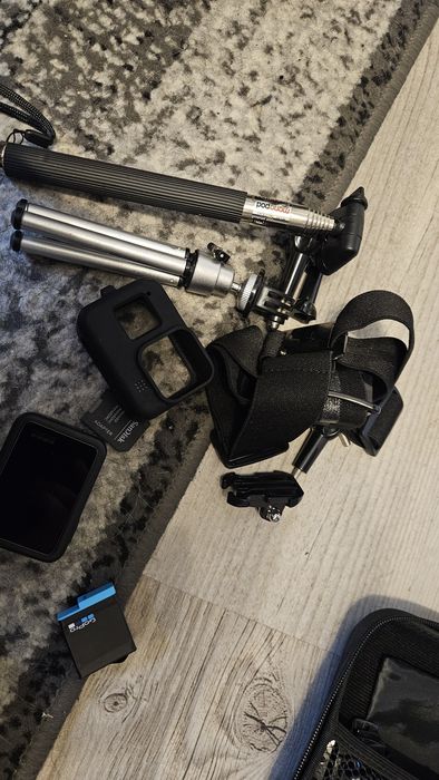 go pro hero 8 plus dodatki i baterie