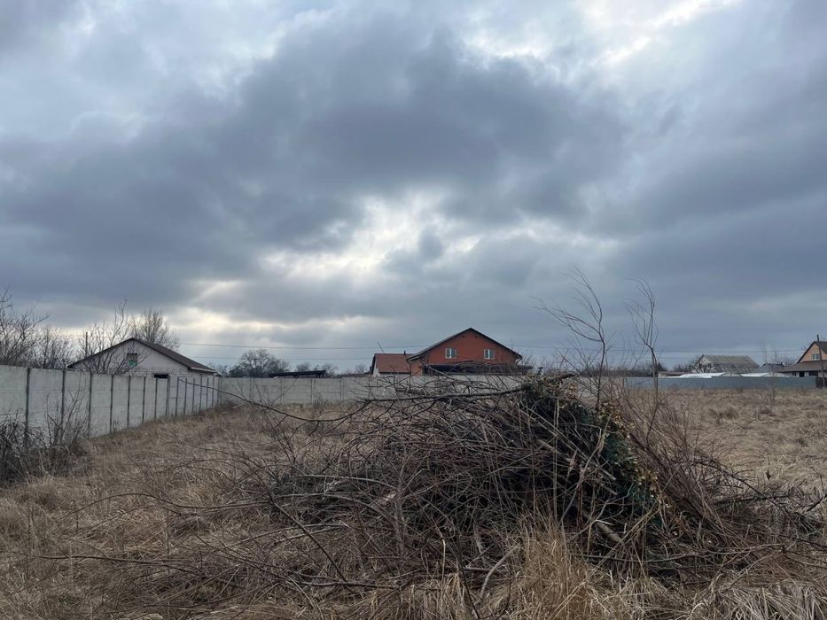 Продам земельну ділянку у Піднороднєму