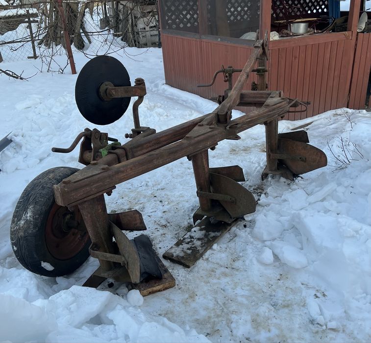 Плуг Unia Grudziadz 3/30 см