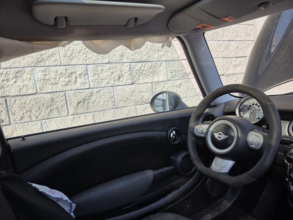 Mini Cooper D Acidentado