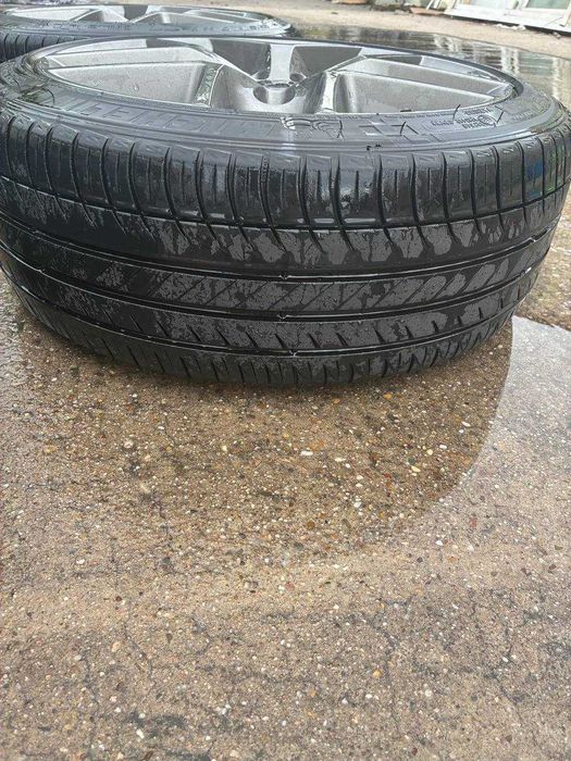 BORBET 17" 5x114.3 + Michelin 205/45 R17