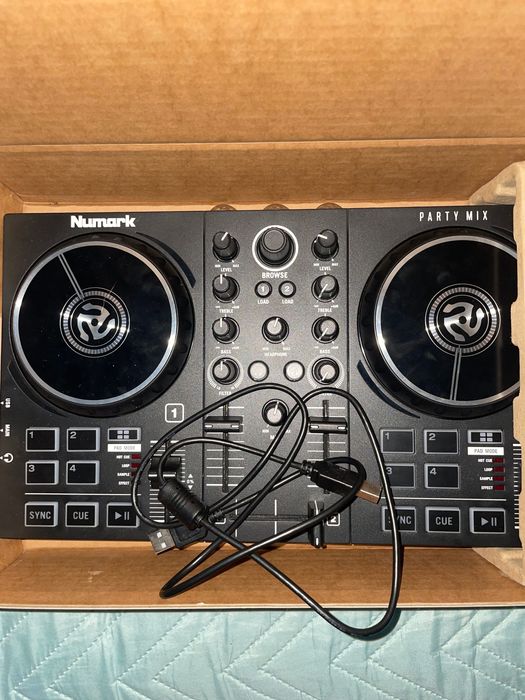 Numark Party Mix II