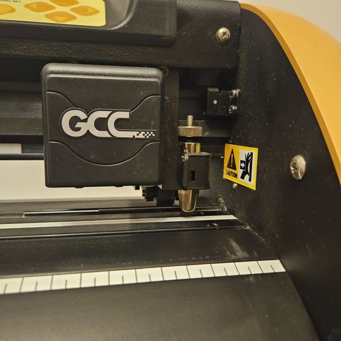Plotter corte Vinil GCC Expert 24