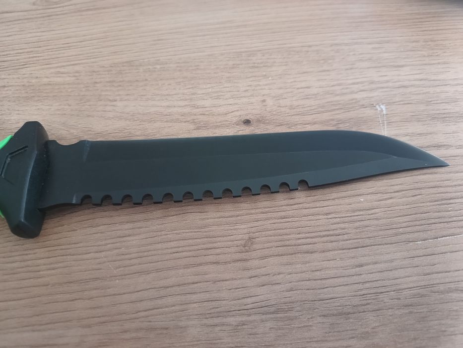 Nóż militaria kolekcjonerski