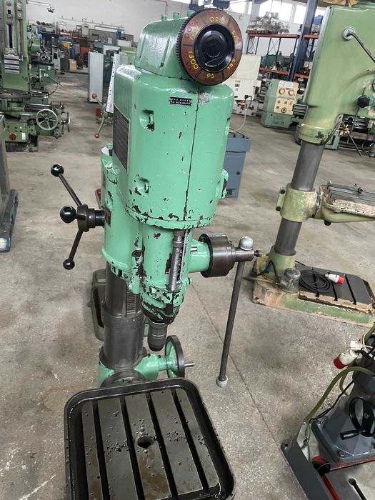 Engenho de furar EFI FB4 usado