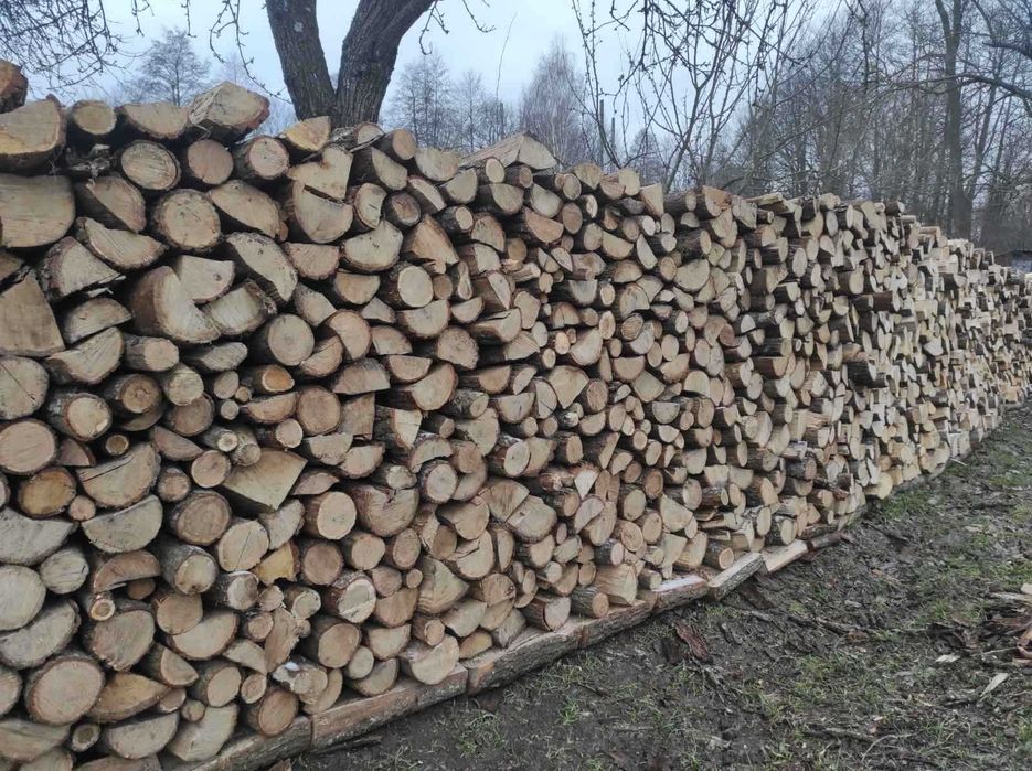 Дрова з доставкою для будь яких потреб.