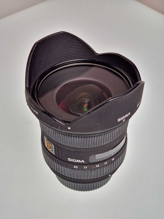 Sigma 10-20 mm f/4-5.6 EX DC HSM Nikon + Etui+ Filtr