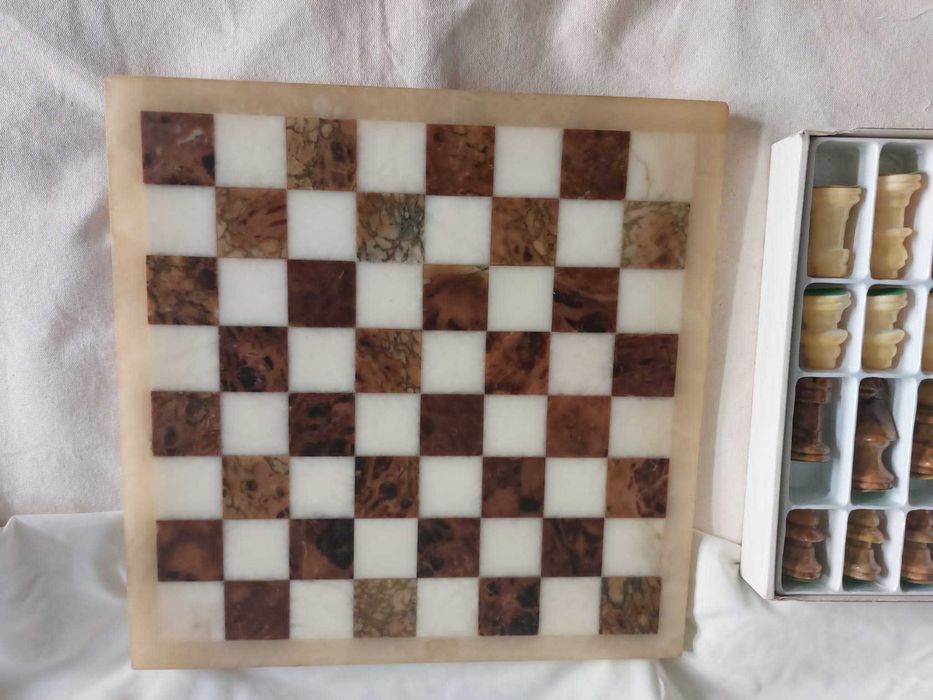 Jogo xadrez regra Santa Cruz de Lima • OLX Portugal