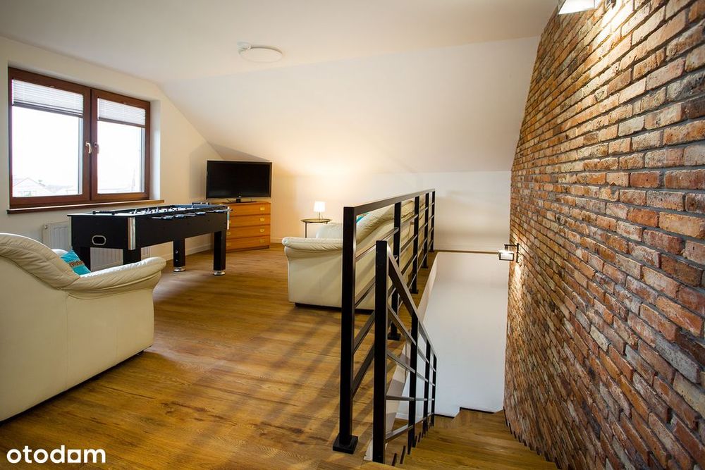 Ludwinów: 247m² domu + 170m² hal na działce 25a