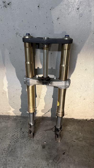 Suspensão suzuki gsxr k7