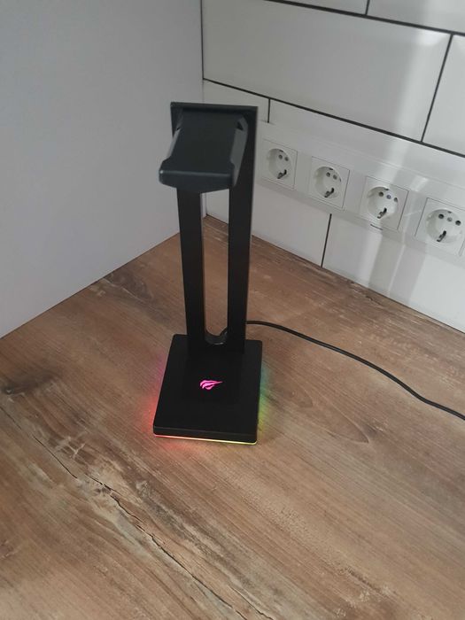 Havit Підставка для гарнітури з 2  USB, підставка для навушників RGB