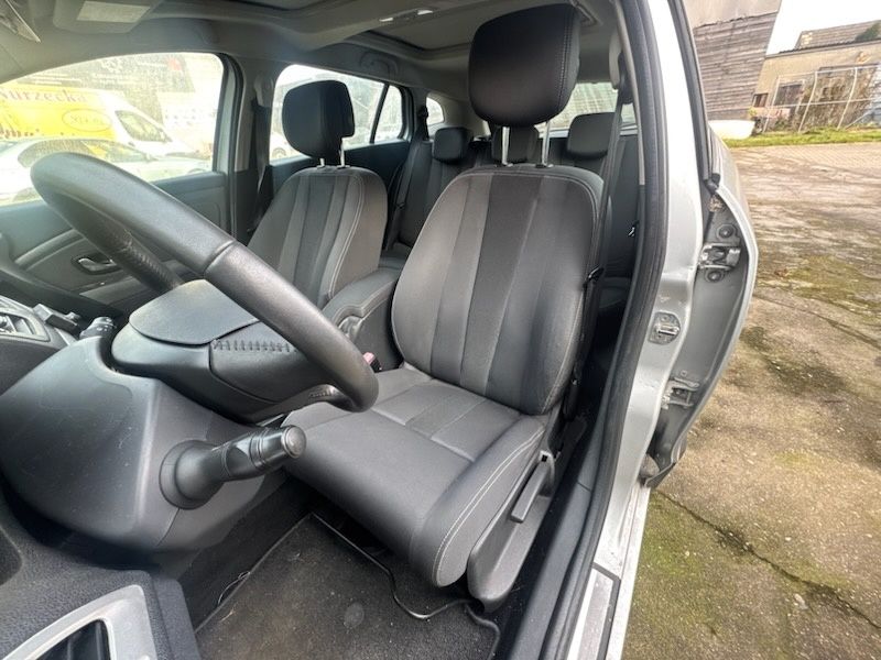 Części renault megan III maska drzwi klapa zderzak lampa kokpit ted69 błotnik poduszka airbag cwiartka relingi lusterko fotele kanapa boczki panel