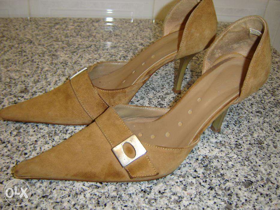 sapatos sunel camurça nº 37