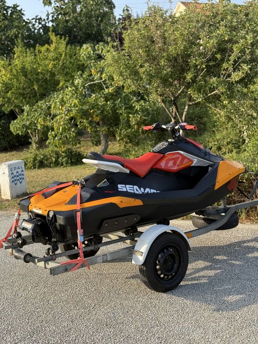 Sea-Doo Spark Trixx 2UP 90cv – 2020